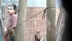 播放 已婚妇女洗澡