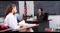 تشغيل ح. ملكة جمال استغل من قبل مدرب في الانتظار