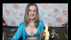 Riproduci Missy si alza con il protocollo di trasferimento ipertestuale del banano: //gamboling.p