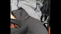 चलाएँ पेशाब में knickers