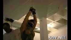 Играть Страстная юбка, которая хочет поиграть с семейным положением - уловка