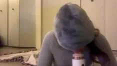 Abspielen Nasser Squanderjob POV auf Dildo