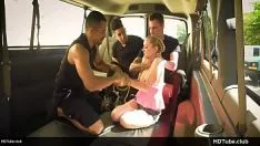 تشغيل Annaliese تلعب squanderjob كاذبة