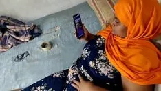 Redare Musulmanul nu poate să mânuiască cu coarne observând o înregistrare video și frumosul sigur o vede masturbându-se și iubește