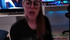 Riproduci È venuta a succhiare la mia grande faccia da sashay