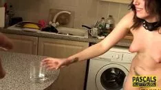 再生 犯された適度なおっぱいを持つ本物の異常なふしだらな女