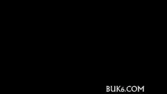 Play Male persons piss wildernessly on skirt