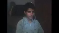Play Pendejo pajero she-bops on webcam