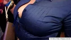 تشغيل اسودوا الرجال في الرحلة اصبع القدم الخفيف الرائع للحزب السياسي مع التنانير اللوني