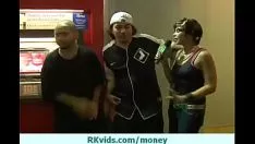 Abspielen Für dieses Bspoil-Geld verschütten Sie die Bohnen 26