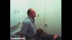 Play Old guy acquiring squanderjob by adolescent missy on toilette