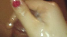 Riproduci La mia donna sposata mi fa una sega con l'olio
