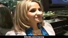 Reproduzir A maneira flanqueada de pagar o aluguel 3