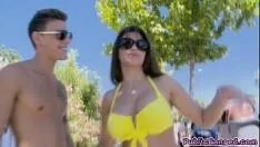 تشغيل طفل لاتيني البرية مع الثدي brobdingnagian tantalise sashay علنًا