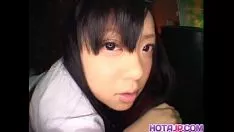 再生 Rui は大きなササイを取得します
