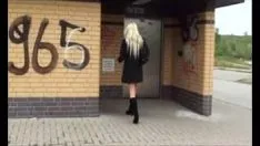 Redare Sex în toaletă publică - nonprofessional321.com