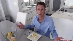 Reproduzir Mamãe esbanja filho inface de pappa!