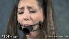 تشغيل تجاوز الإباحية