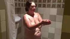 Reproduzir Mulher casada no chuveiro
