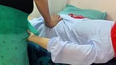 चलाएँ मल्किन ने योजना बनाई और अपने नौकर से हिंदी ऑडियो सेक्स करके चुदाई करवाई