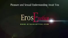 播放 乌木和亚洲恋人在阳光下分享肛交、口交和手交的感官跨种族体验