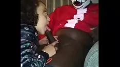 تشغيل إنديور ستاركي - باد هو هو هو ، شارع الغيتو. لطيف ، شفط له gumshoe في وقت لاحق أنا cnix له الأعصاب أرفف لتفلت من هدايا عيد الميلاد بلدي