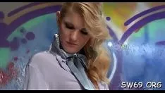 Oynat Missy'nin saçsız amcık takımı sikilmiş